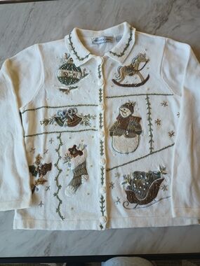 Victoria Jones  Cream Holiday Embroidered Cardigan Size M Festive Holiday
